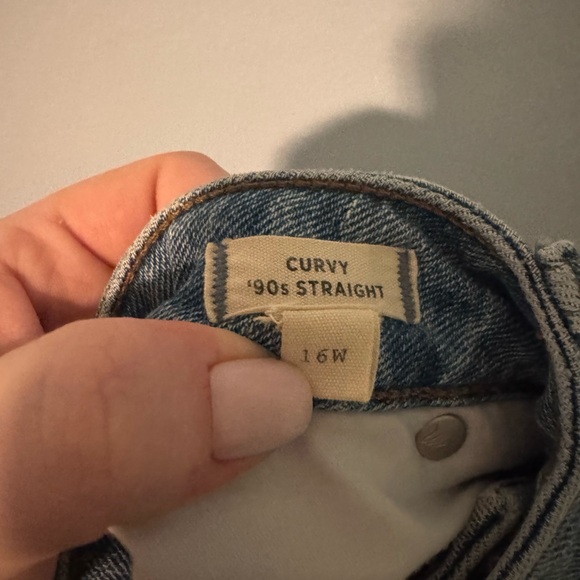 Madewell Curvy 90s Straight Jean in Rondell Wash - Picture 5 of 5